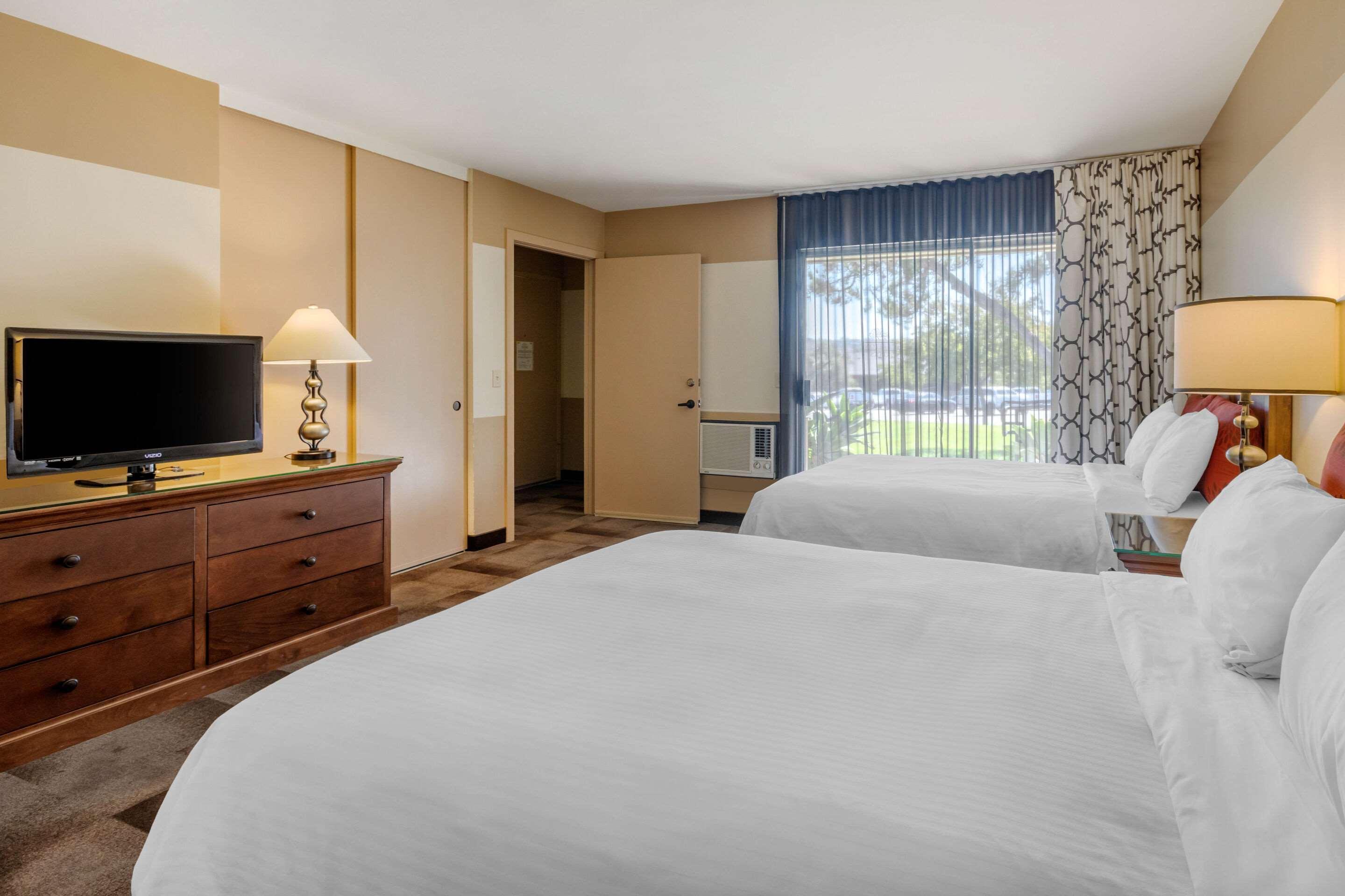 คาร์ลตัน โอคส์ ลอดจ์, แอสเซนด์ โฮเทล คอลเล็กชั่น Hotel ซานที ภายนอก รูปภาพ